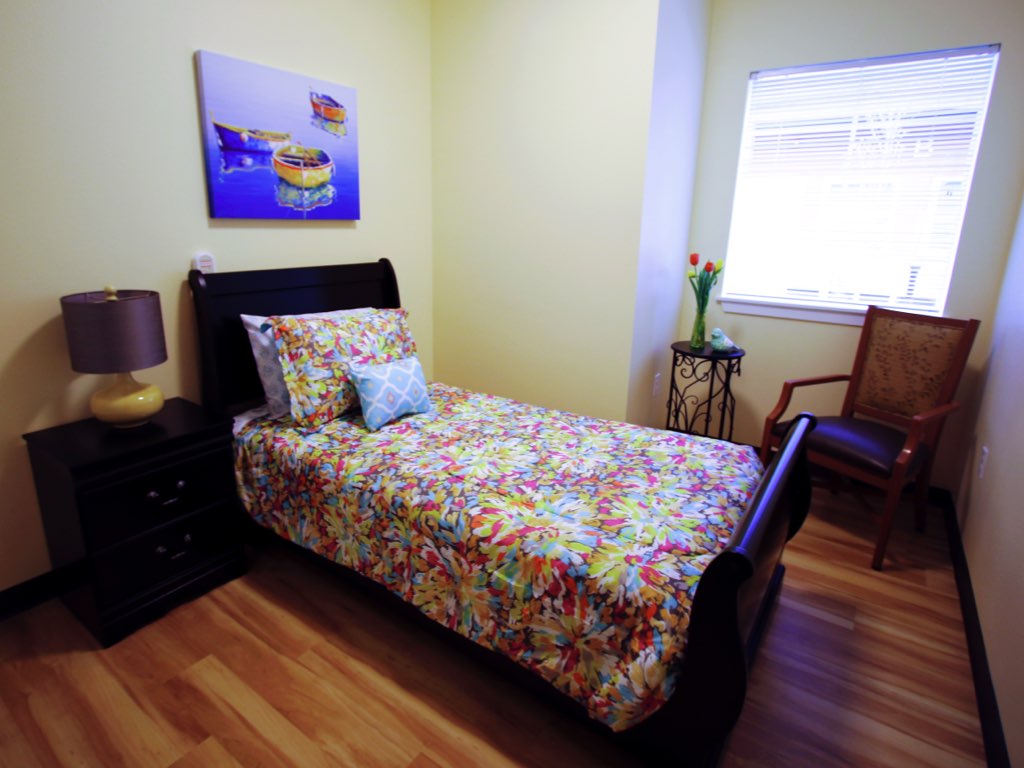 Memory Care Bedroom in Spokane, WA