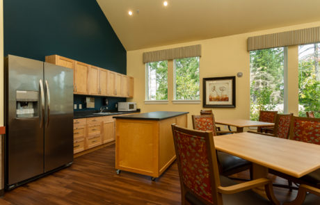 Memory Care Kitchen in Covington Washington