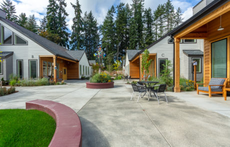 Memory Care Outdoor Area in Covington Washington