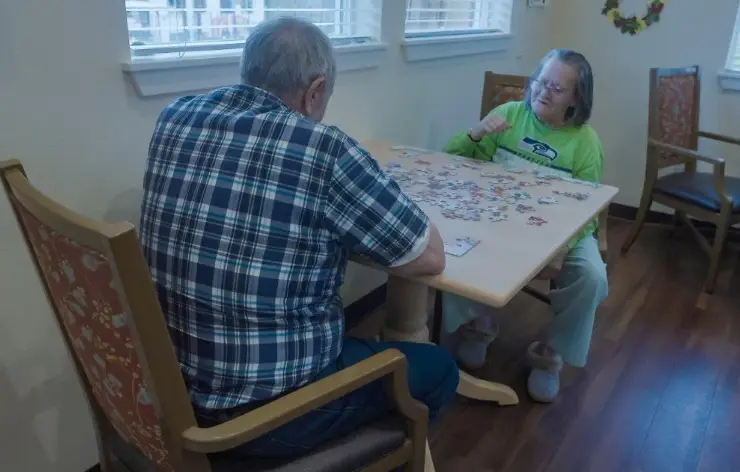 Memory Care Residents in Renton WA